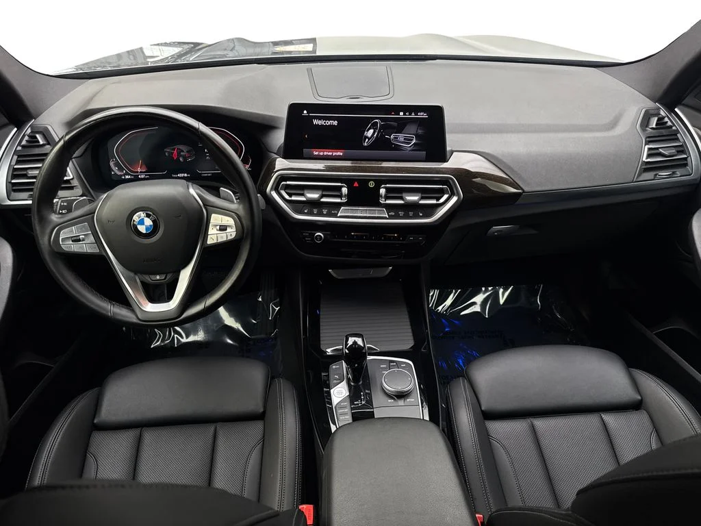 Used 2024 Gray BMW sDrive30i image 51