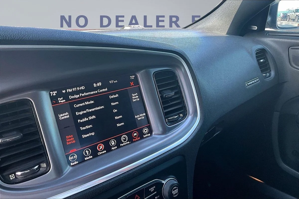 Used 2019  Dodge GT RWD image 8