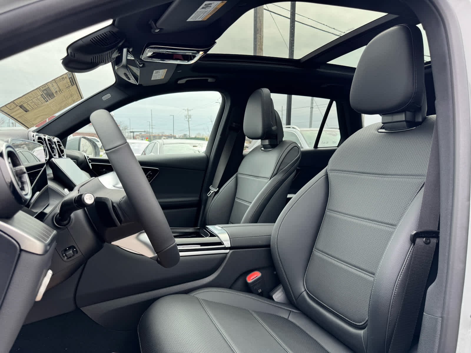 New 2026 MANUFAKTUR Alpine Grey Mercedes-Benz GLC 300 image 17