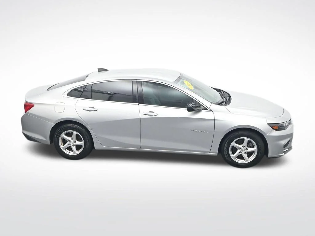 Used 2017 Silver Ice Metallic Chevrolet LS image 30