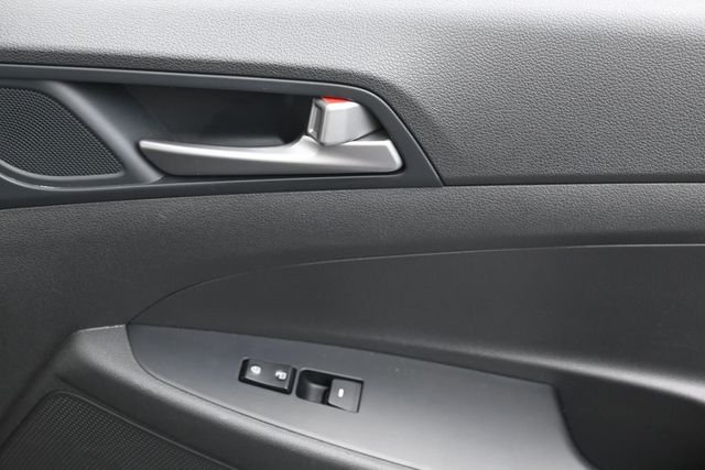 Used 2018 Black Hyundai SEL image 30