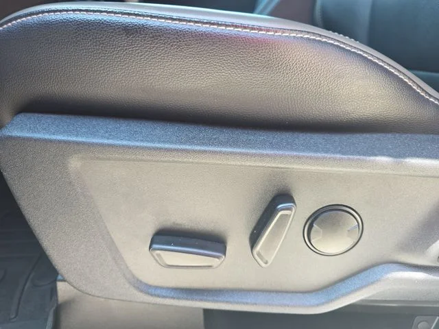 Used 2025 Beige Ford Outer Banks image 29