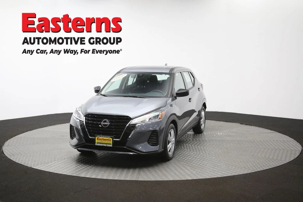 Used 2023 Gray Nissan S image 52