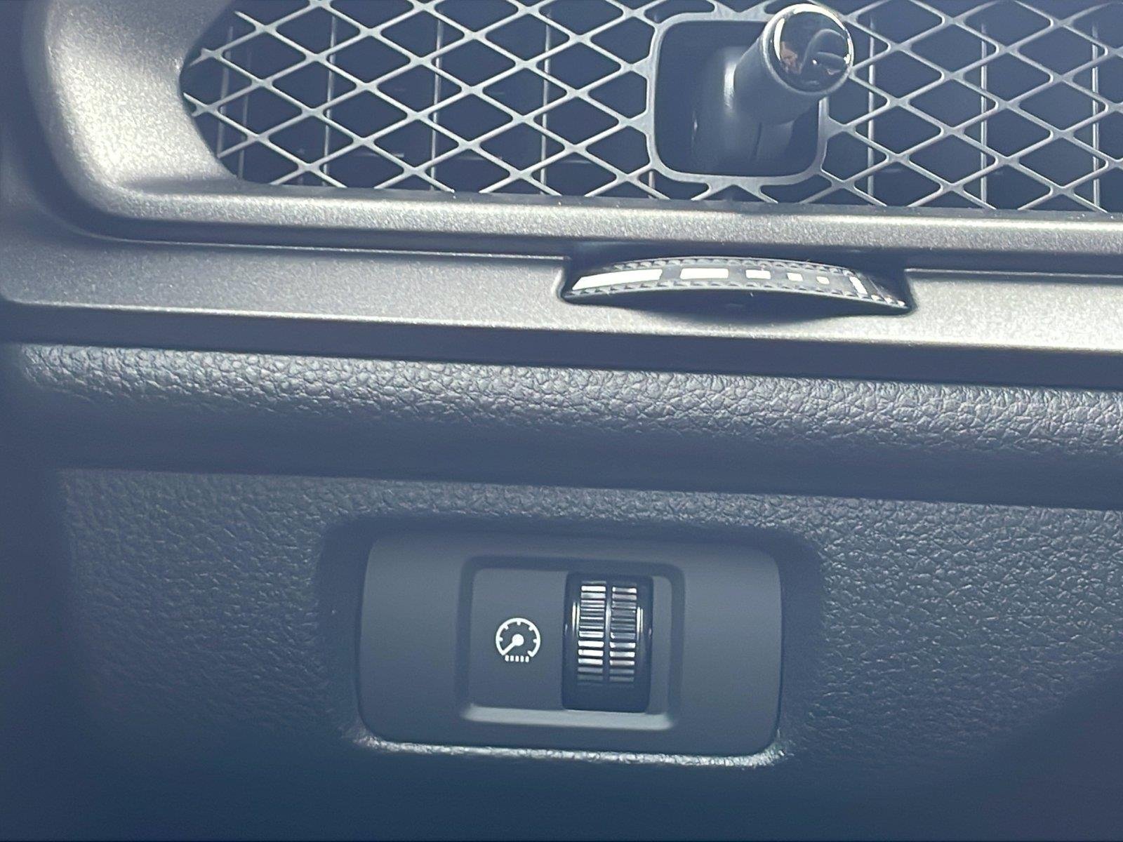 Used 2026 Crystal Black Pearl Honda Hybrid image 17