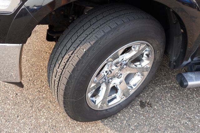 Certified Used 2017 Black Ram Laramie image 13