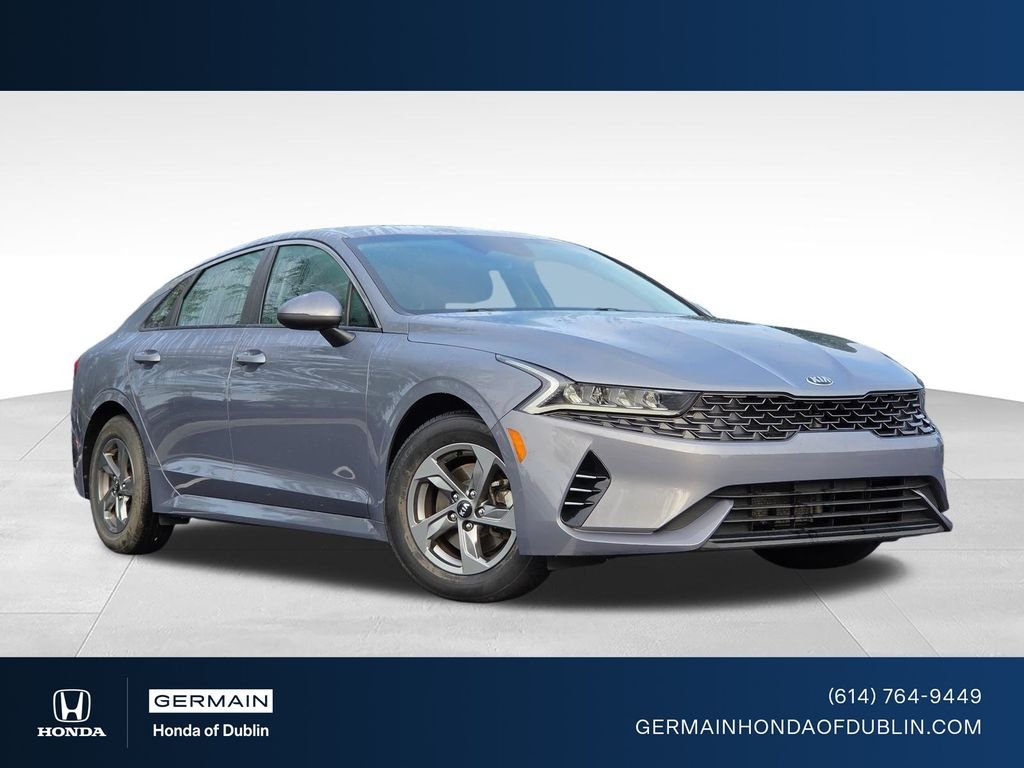 Used 2021 Silver Kia LXS image 1