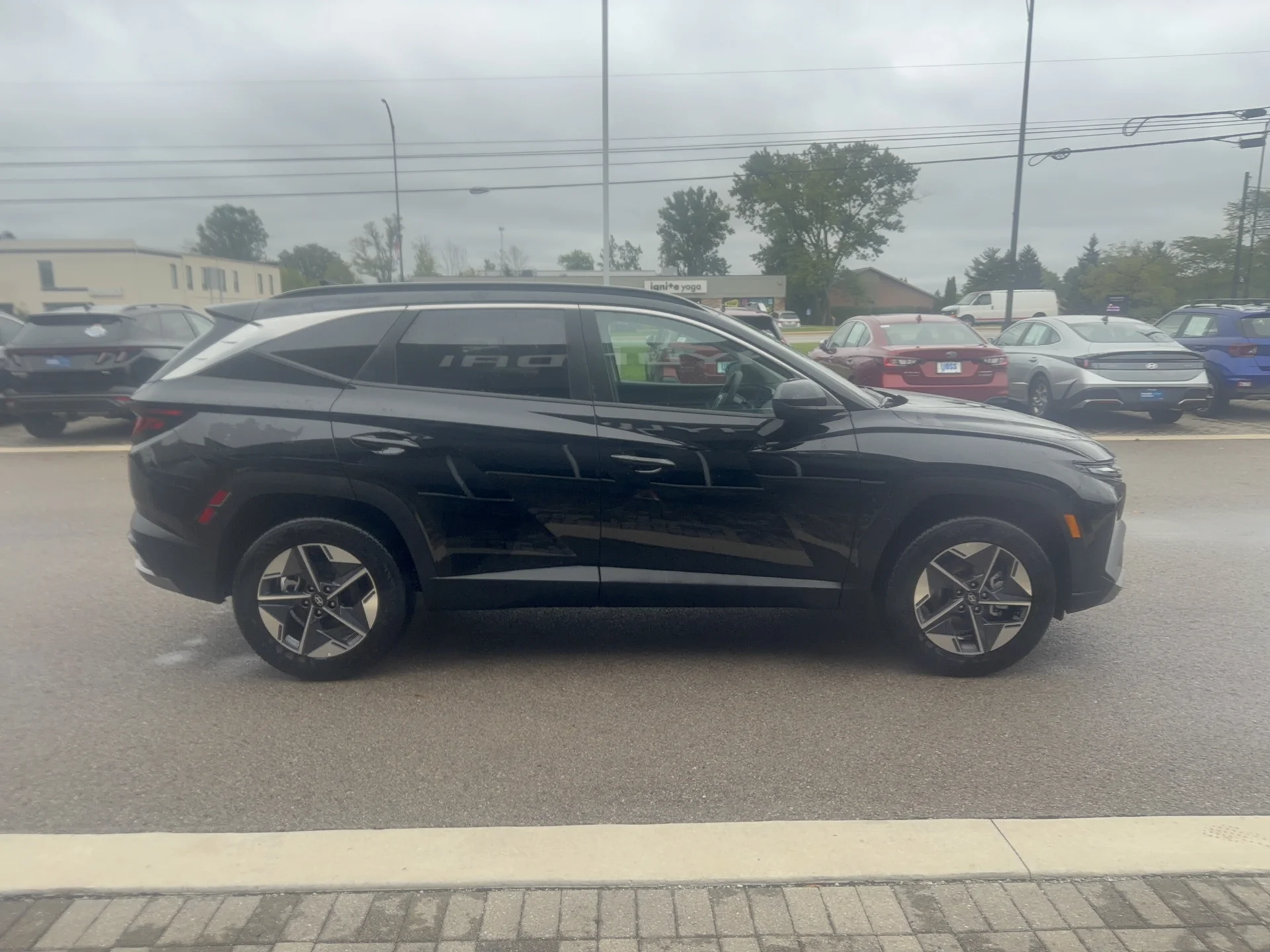 Certified Used 2026 Phantom Black Pearl Hyundai SEL image 3