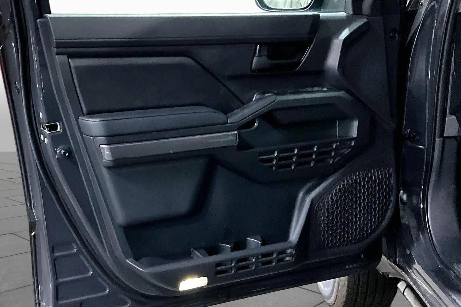 New 2026 Underground Toyota SR5 image 10
