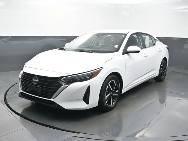 Used 2024 White Nissan SV image 3