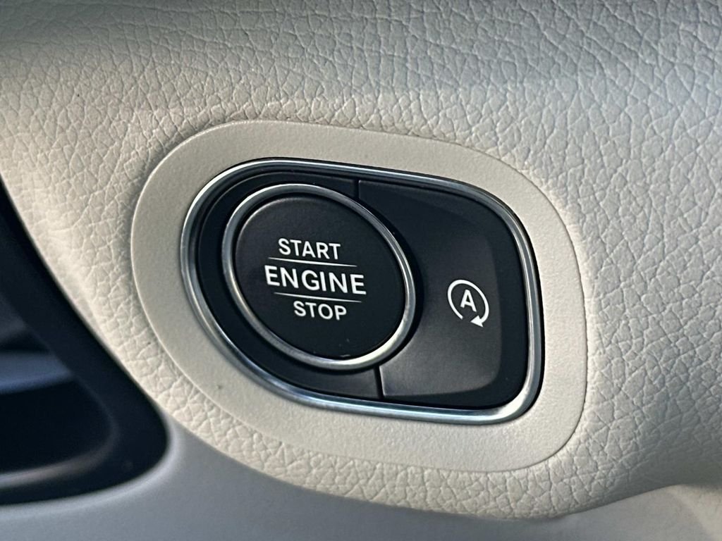 Certified Used 2026 Black Mercedes-Benz GLS 450 image 27