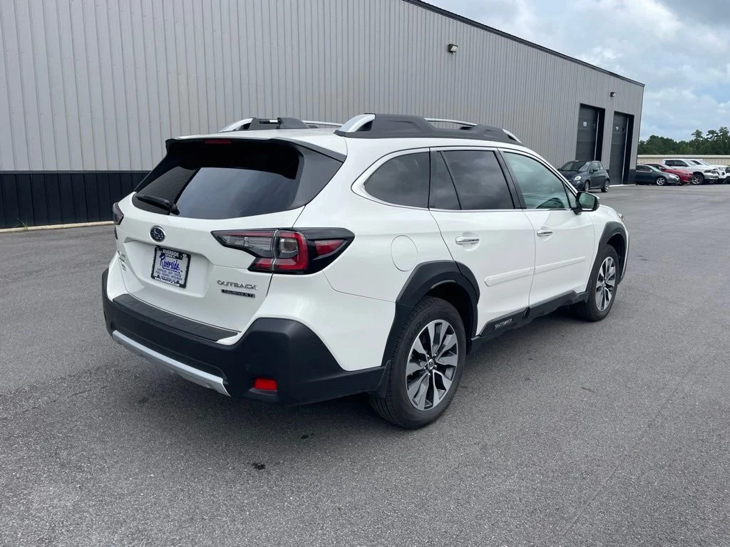 Used 2025 White Subaru Touring XT image 4
