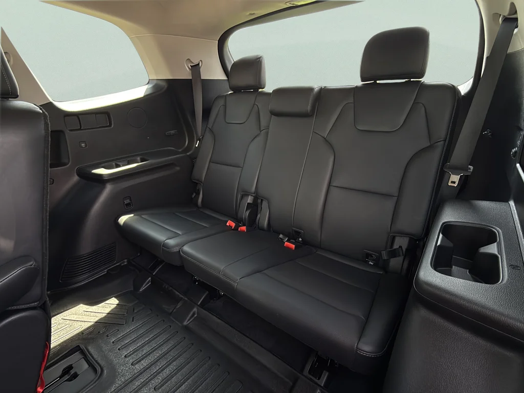 Certified Used 2023 Dark Moss Kia S image 32