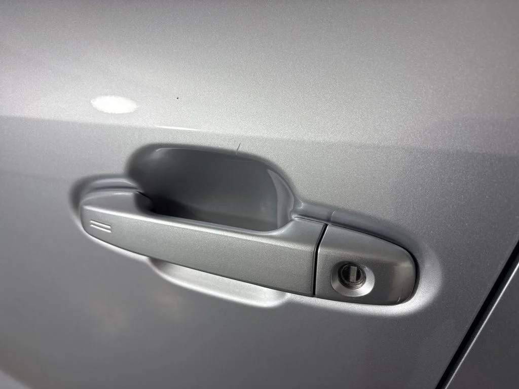Used 2025 Silver Subaru Premium image 27