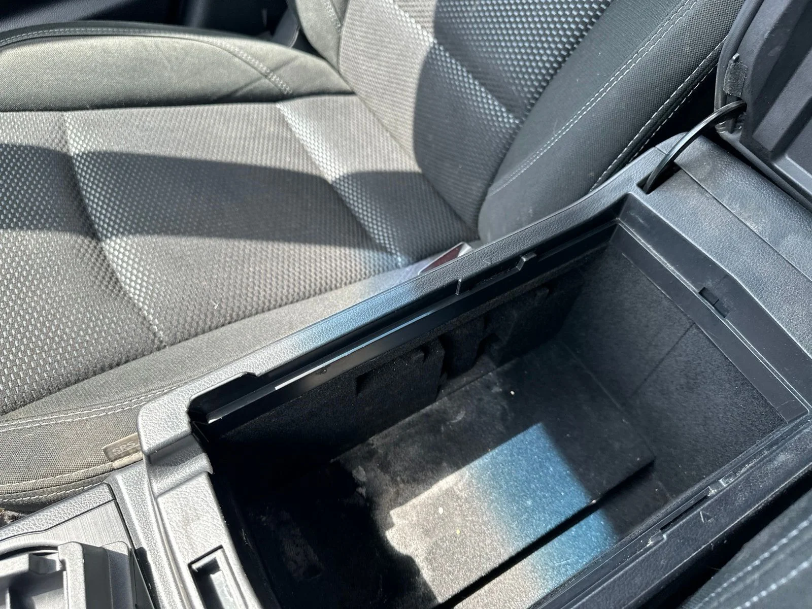 Used 2018 Red Subaru 2.5i Premium image 63