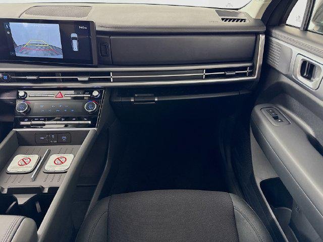 New 2026 Gray Hyundai SE image 34