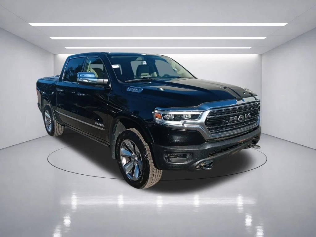 Used 2019 Diamond Black Crystal Pearlcoat Ram Limited image 9