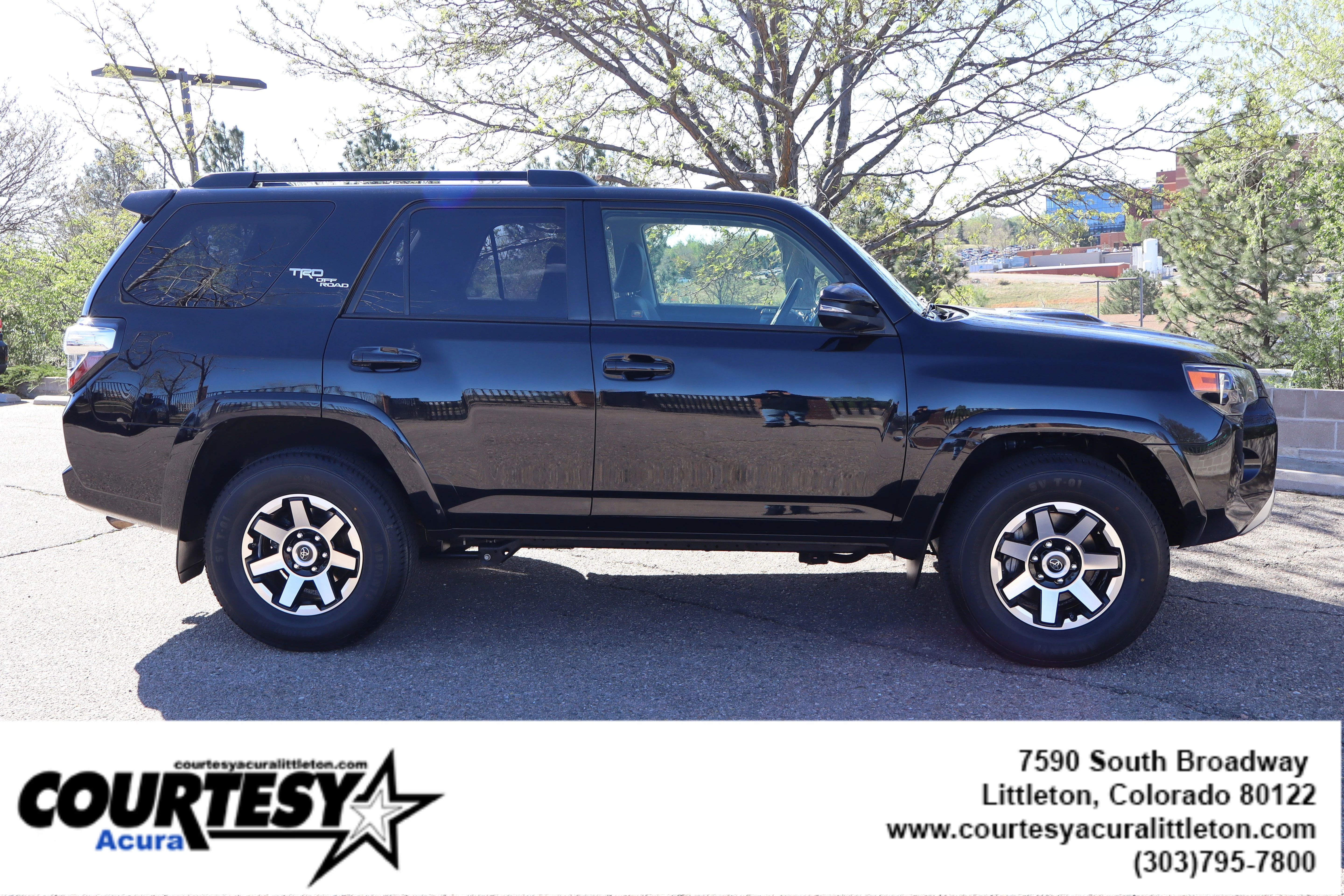 Used 2019 Black Toyota  image 8