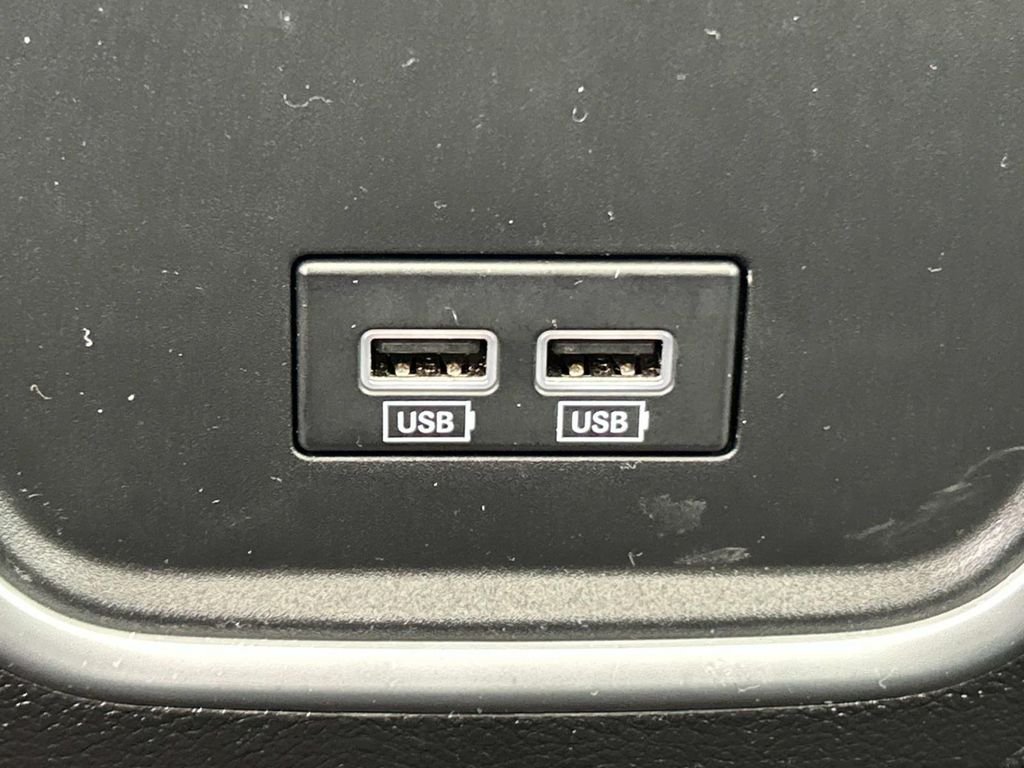 Used 2021 Black Chrysler Touring image 19