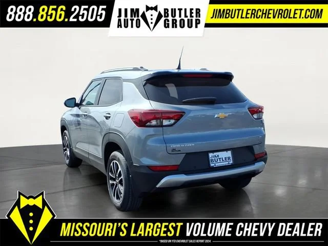 New 2026 Sterling Gray Metallic Chevrolet LT image 2