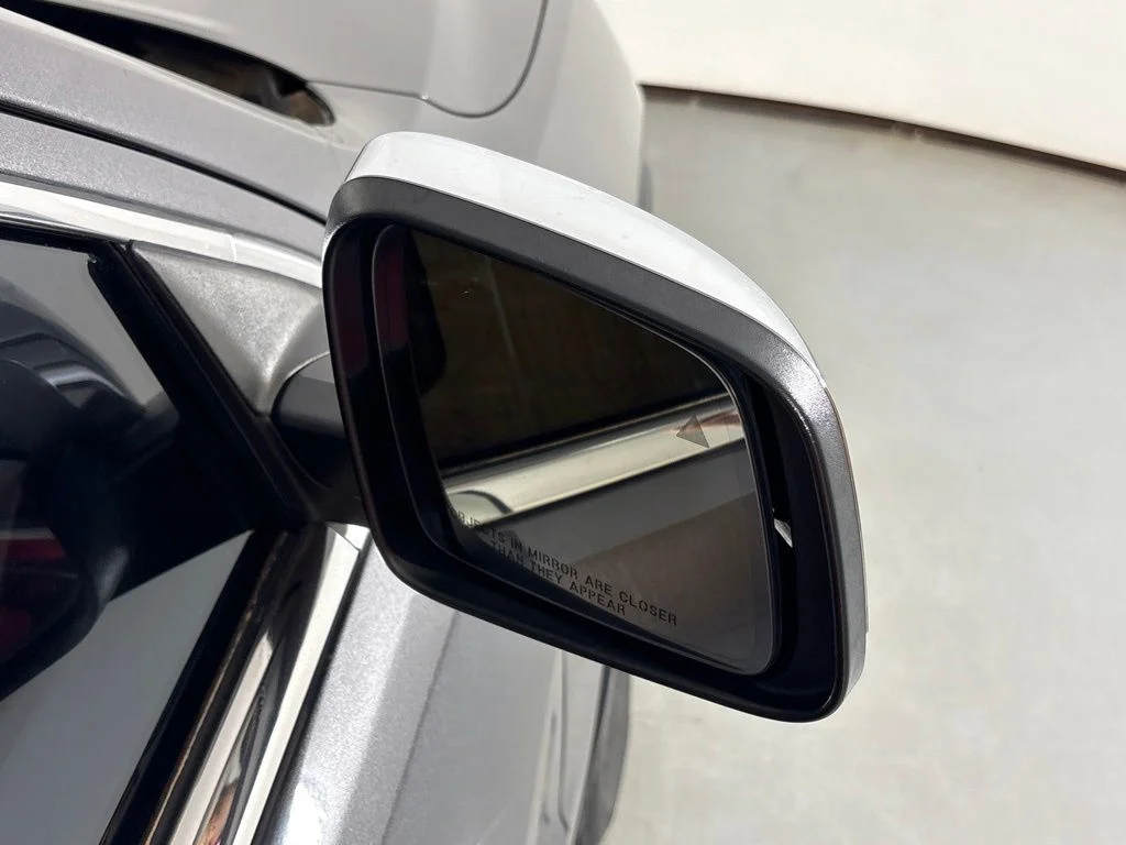 Used 2018 Gray Jeep Limited image 16