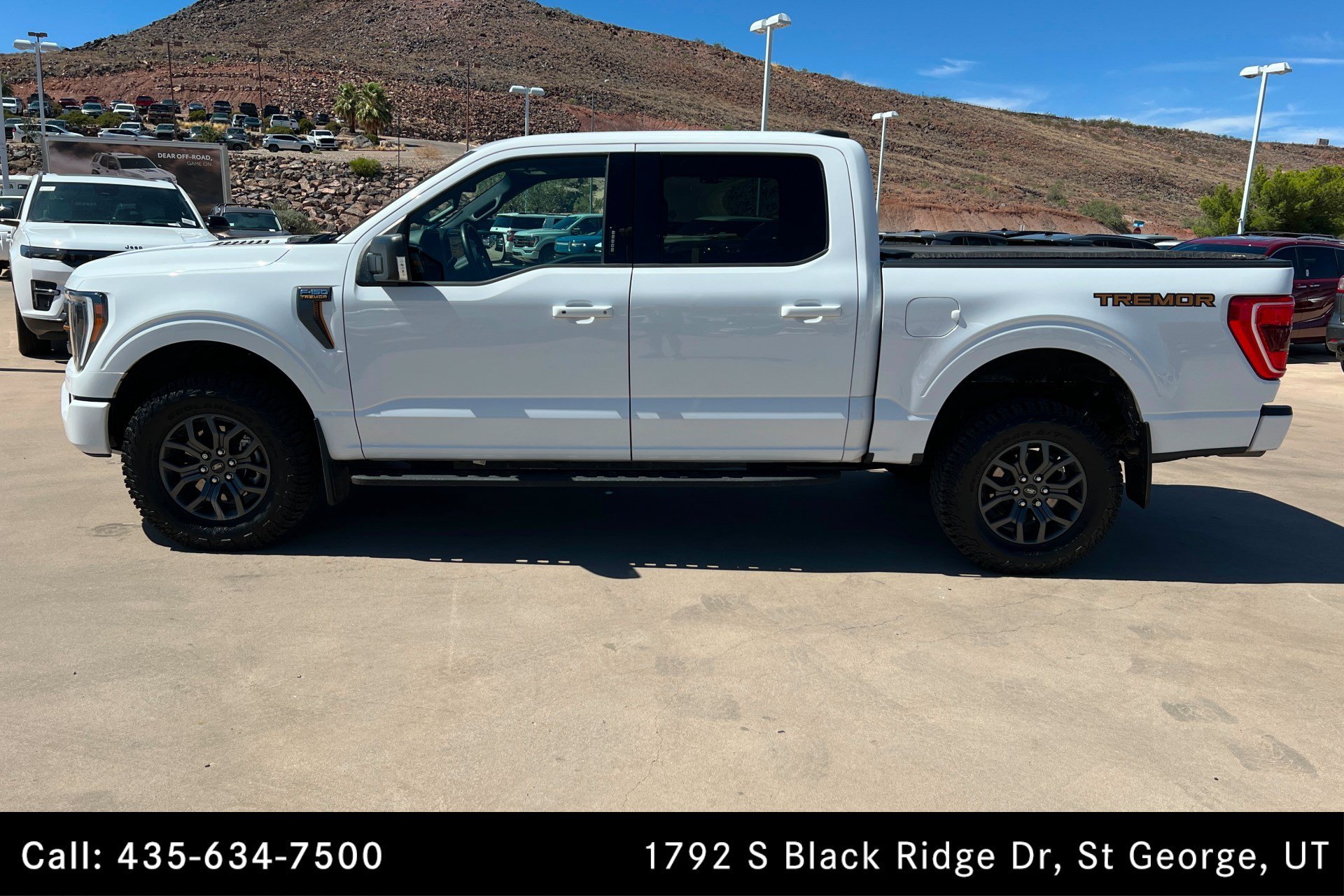 Used 2023 OXFORD WHITE Ford Tremor image 2