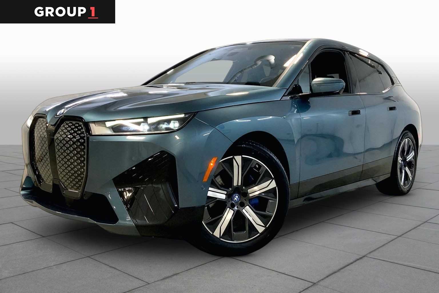 2023 BMW iX xDrive50's photo