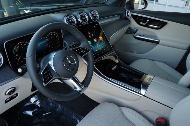 New 2026 Graphite Grey Metallic Mercedes-Benz GLC 300 image 25