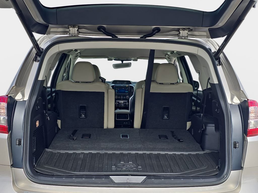 Used 2019 Gray Subaru Limited image 14