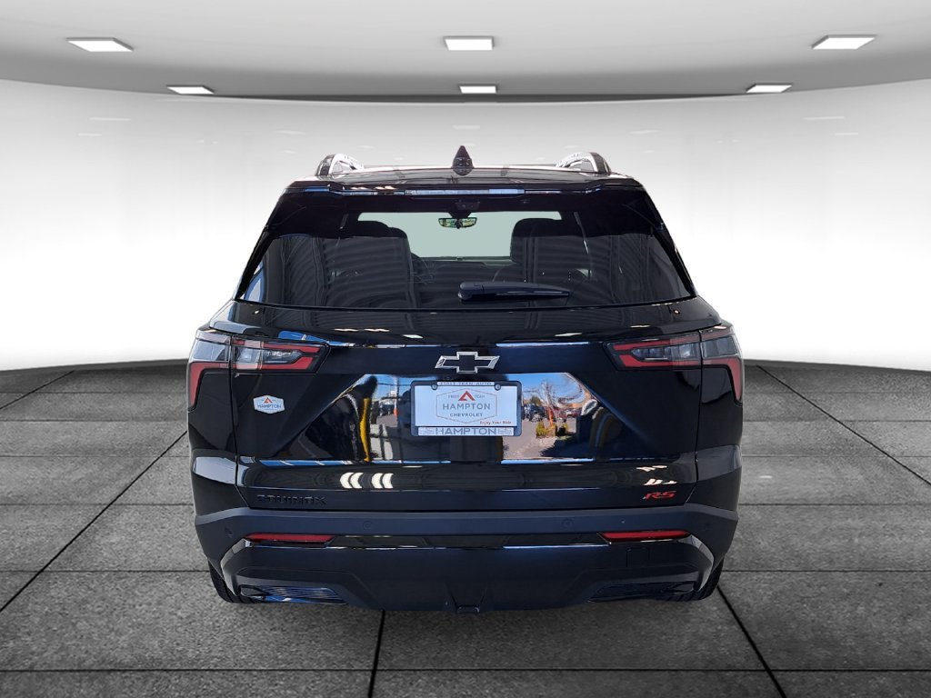 2027 Chevrolet Equinox RS SUV Slide 4