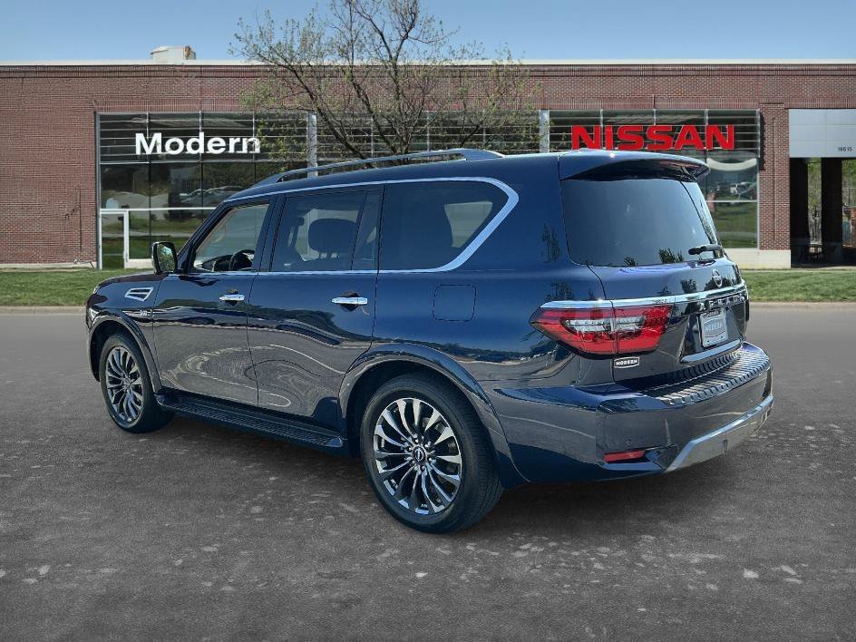 Used 2022 Hermosa Blue Pearl Nissan Platinum image 2