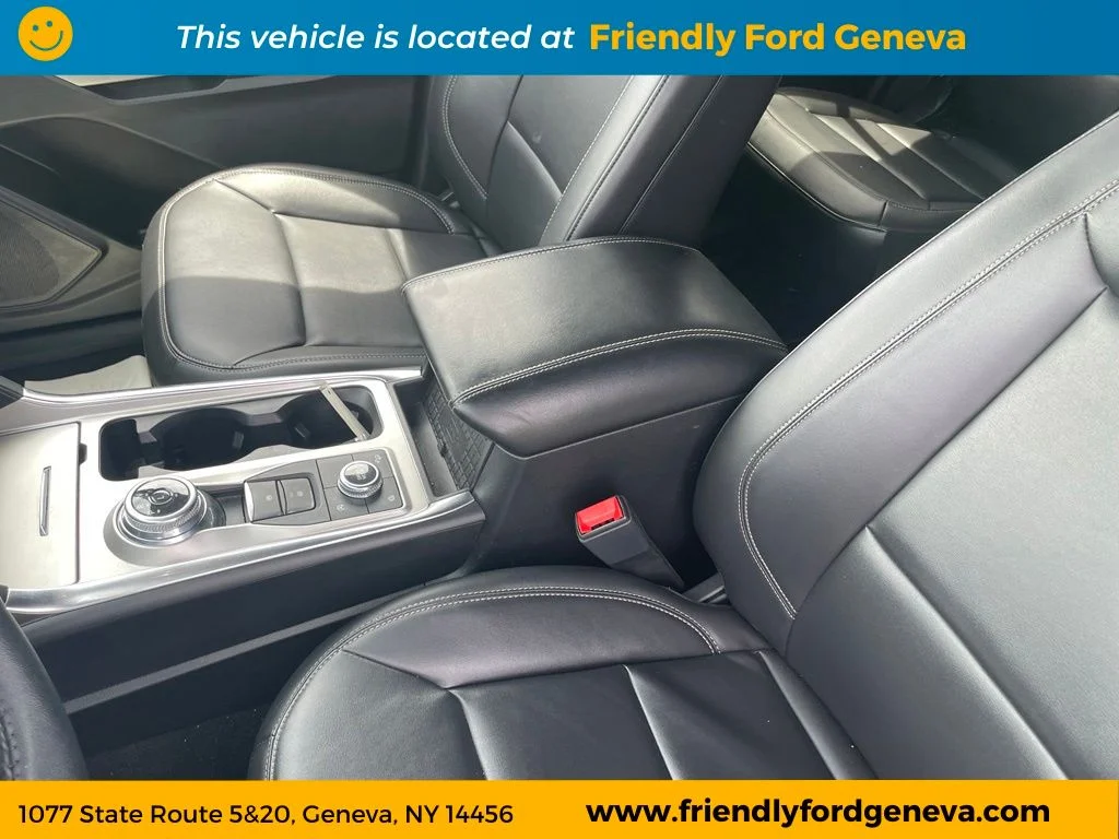 Used 2024 Green Metallic Ford XLT image 68