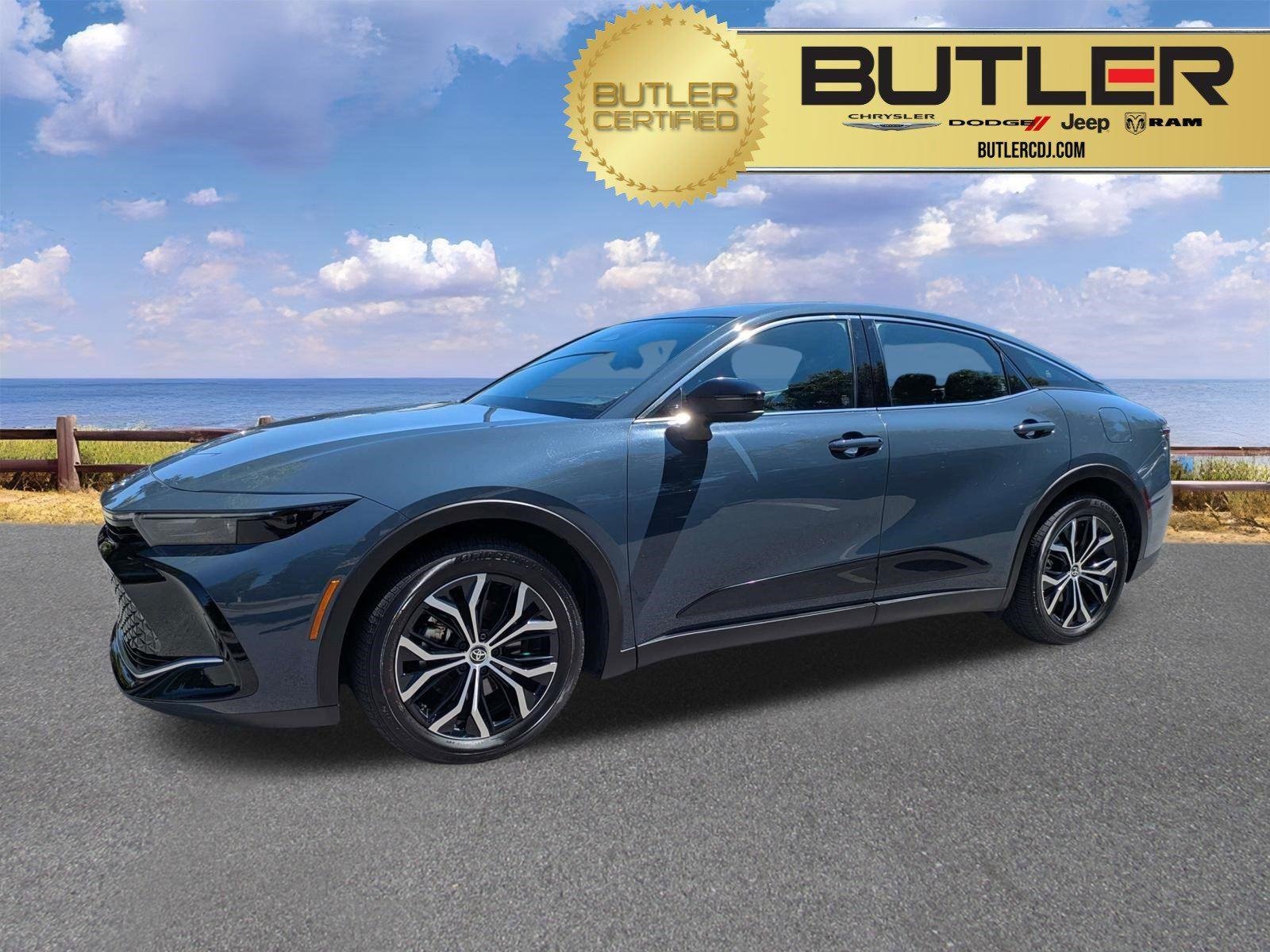 Used 2026 Storm Cloud Toyota XLE image 1