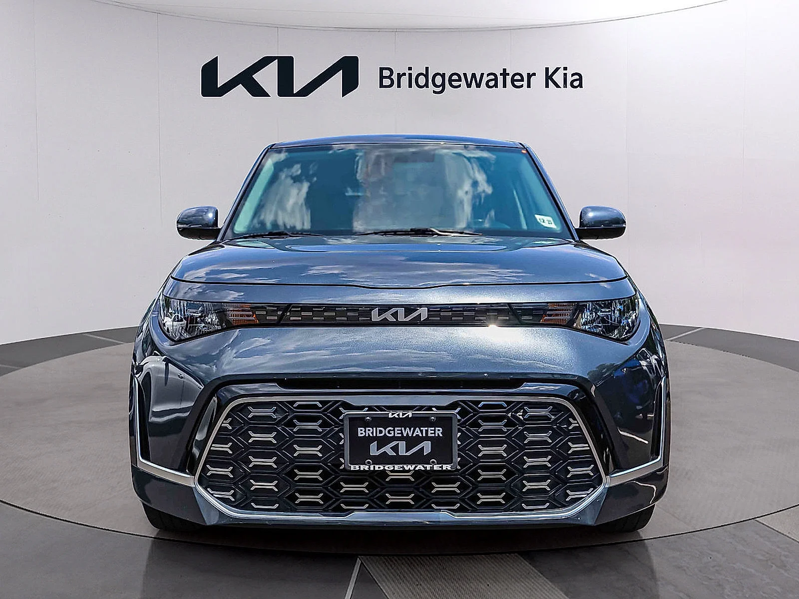 KNDJ53AU2P7195769