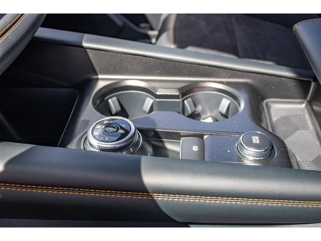 New 2026 STAR WHITE METALLIC Ford Tremor image 28
