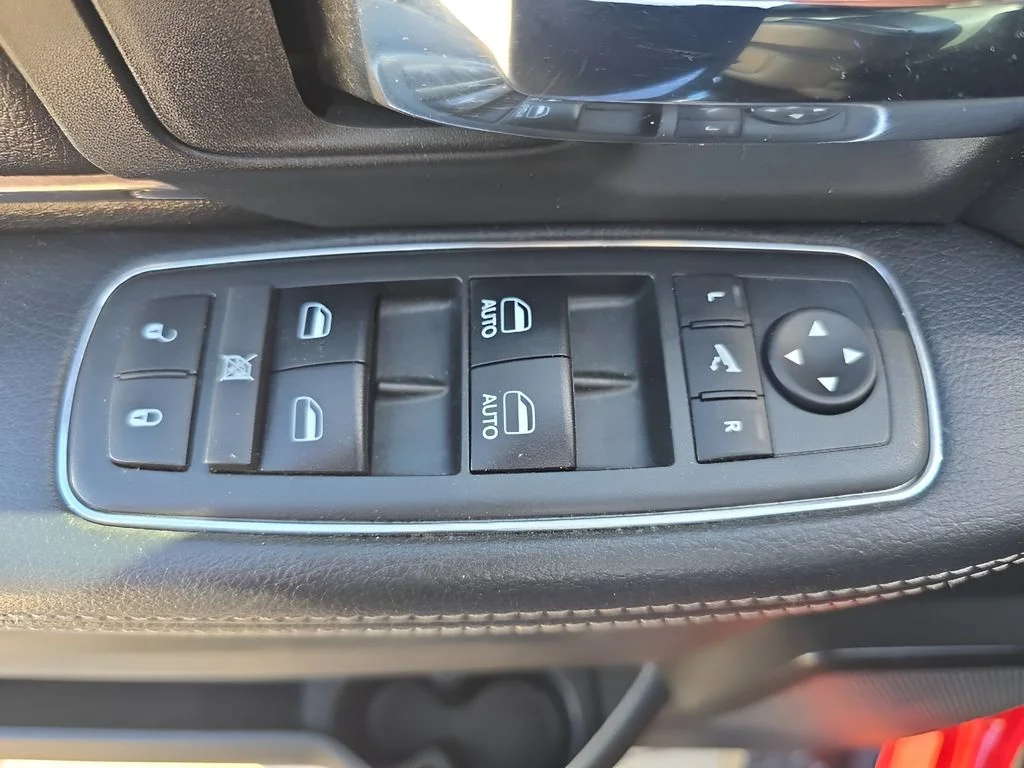 Used 2018 Red Ram  image 12