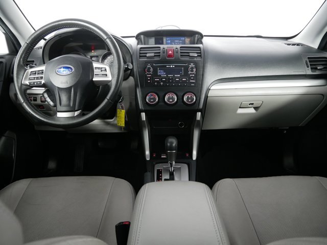 Used 2015 Satin White Pearl Subaru Limited image 19