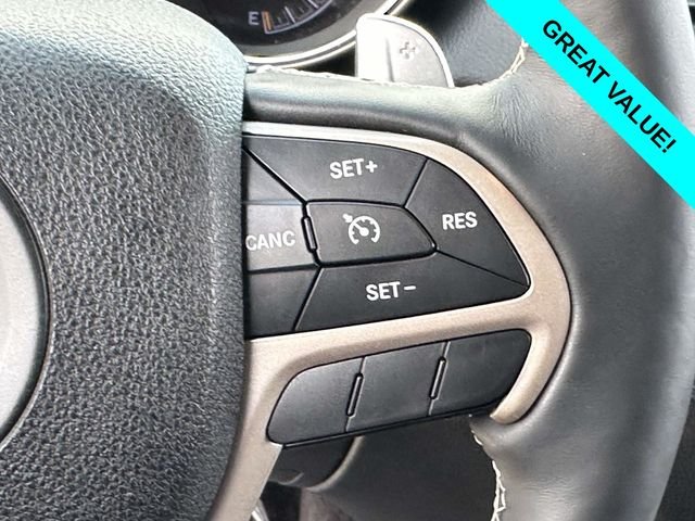 Used 2017 Red Jeep Limited image 23