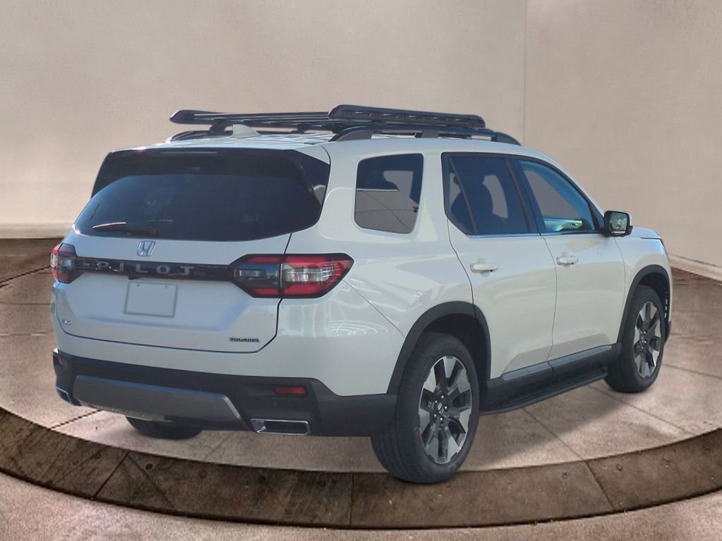 New 2026 Platinum White Pearl Honda Touring image 5
