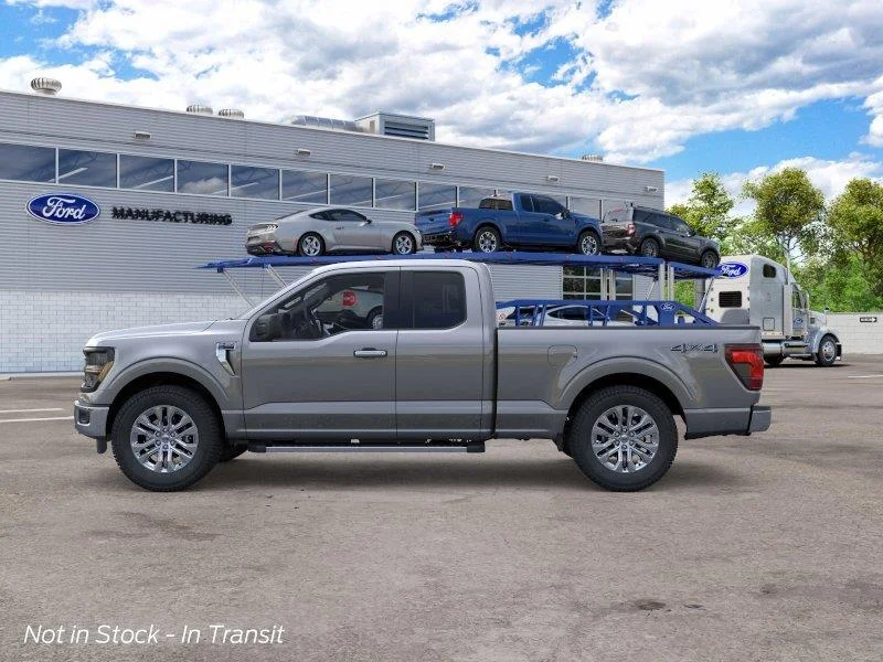 New 2026 Carbonized Gray Metallic Ford XLT image 4