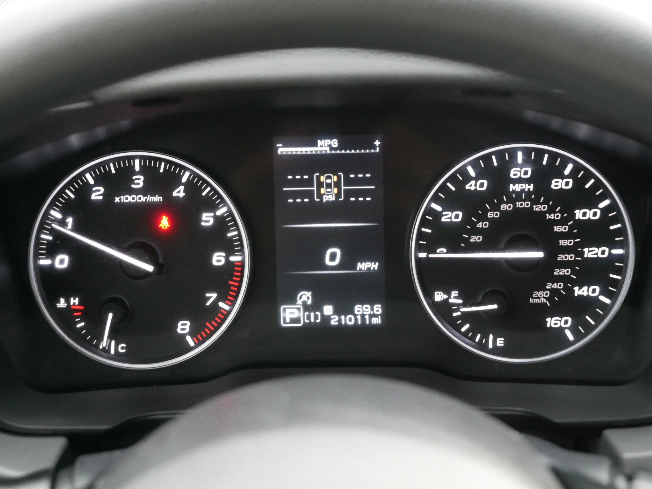 Used 2025 Magnetite Gray Metallic Subaru Premium image 21