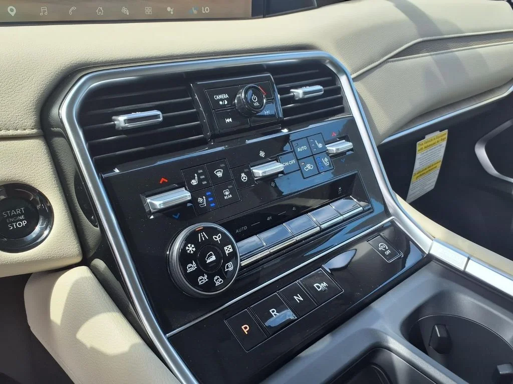 New 2026 Aspen White TriCoat Nissan Platinum image 7