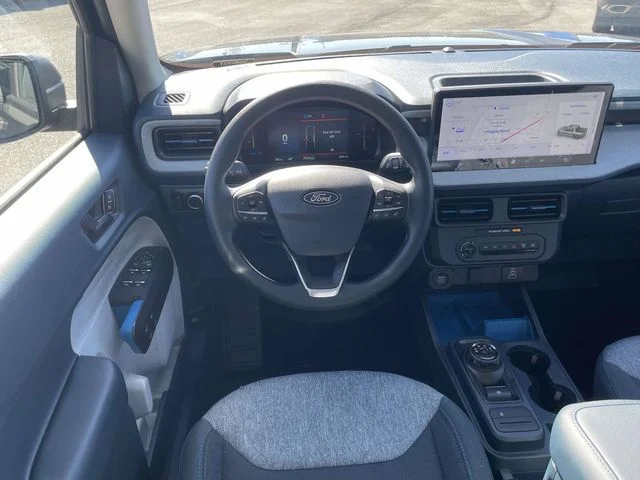 New 2026 Shadow Black Ford XLT image 7