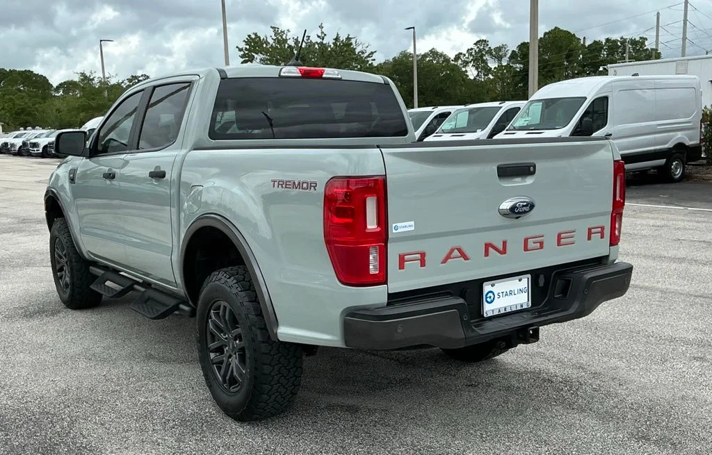 Used 2021 Green Ford XLT image 7