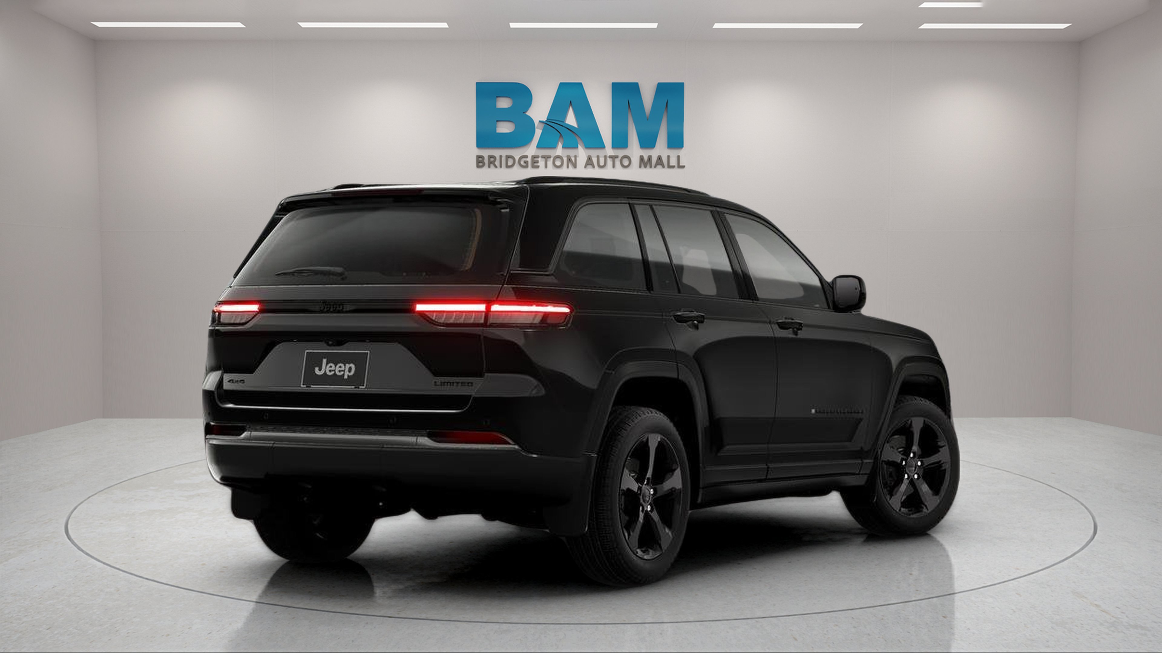 New 2026 Diamond Black Crystal Pearl-Coat Exterior Paint Jeep Limited image 14