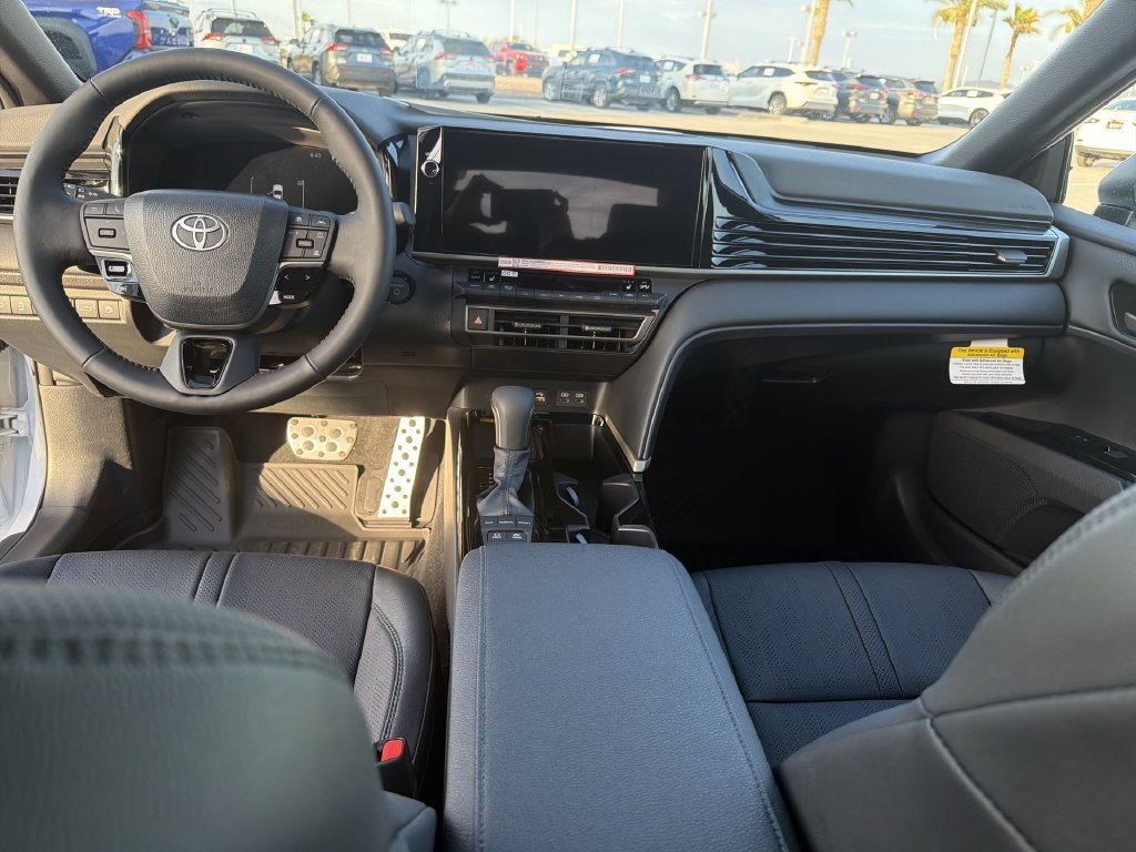 2026 Toyota Camry XSE - Photo 14