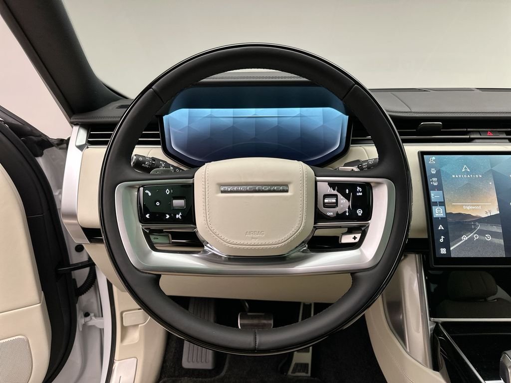 New 2026 Fuji White Land Rover SE image 29