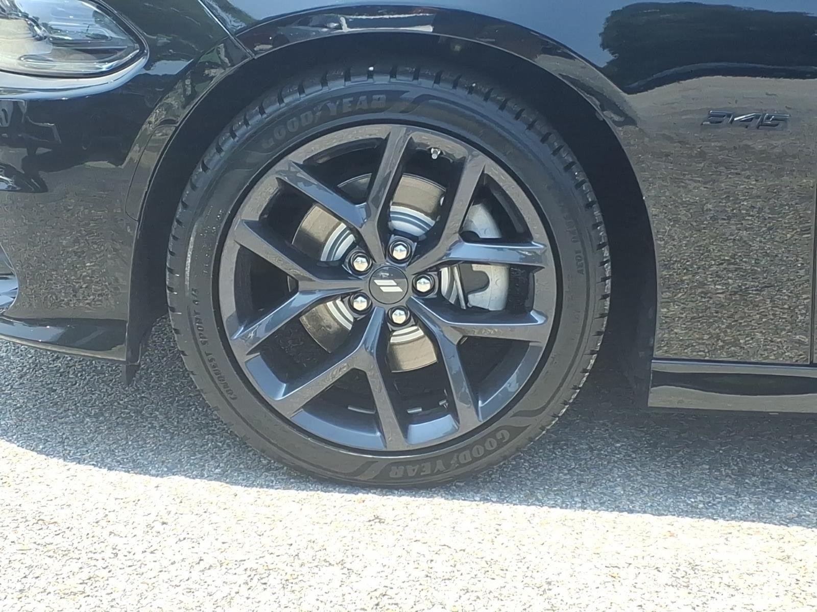 Used 2023 Pitch Black Clearcoat Dodge R/T image 10