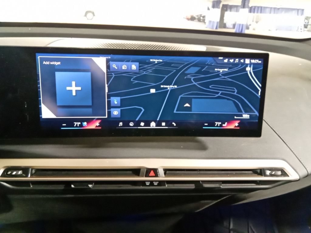 Certified Used 2024 Gray BMW xDrive50 image 18