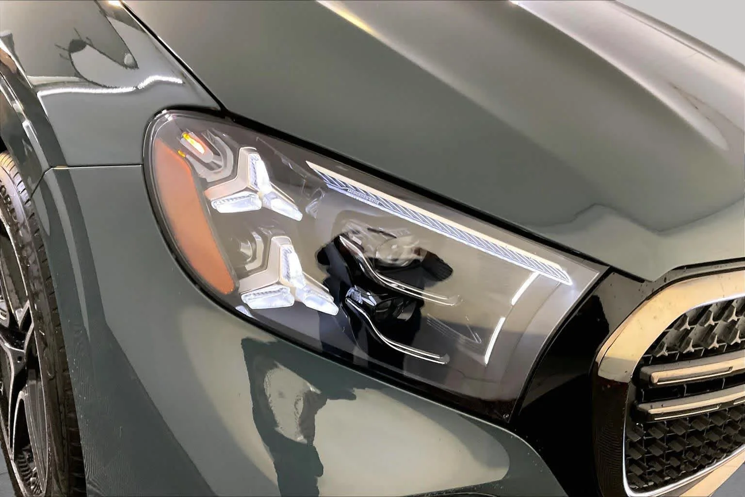 New 2027 Dark Petrol Mercedes-Benz GLS 450 image 16