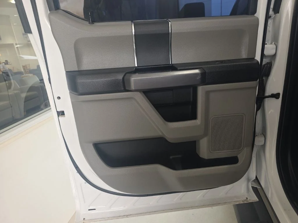 Used 2021 Oxford White Ford XLT image 20